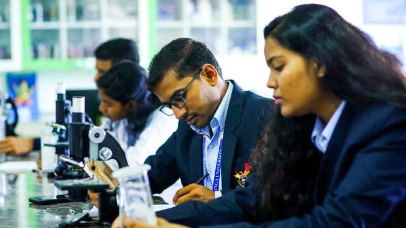 High-tech Laboratories