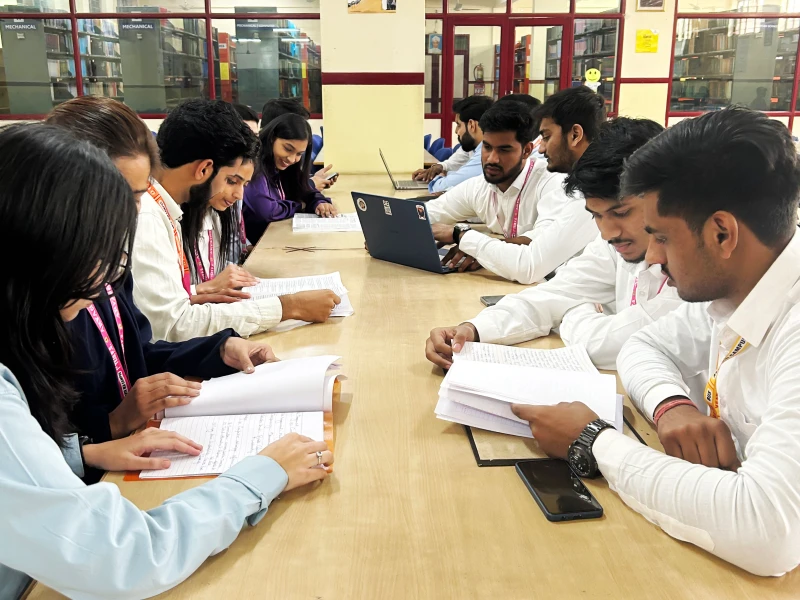 Arya College Jaipur library
